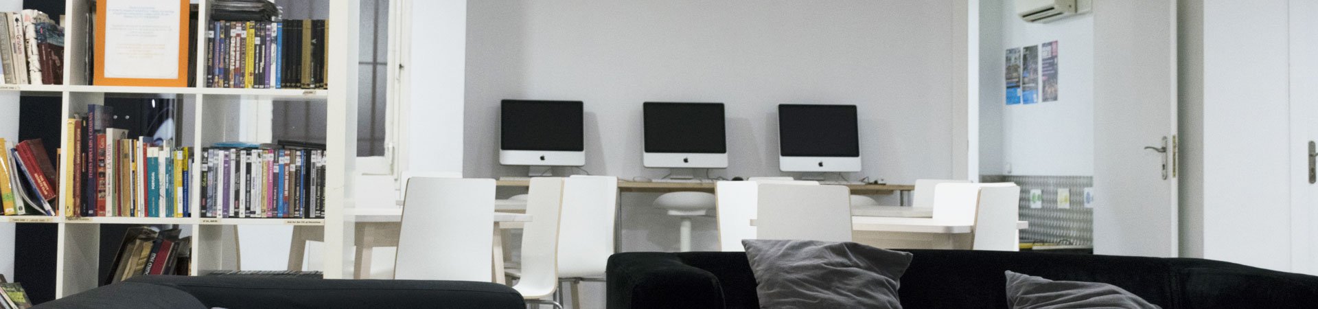 slide <span>Servicios</span> Cómoda y plácida estancia al mejor precio